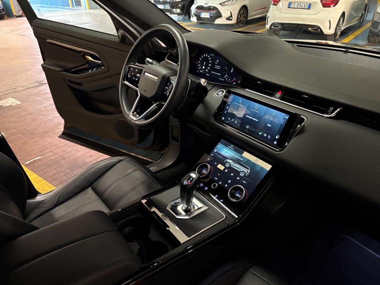 Land Rover Range Evoque 2.0D I4-L.Flw 150 CV AWD Auto R-Dynamic S