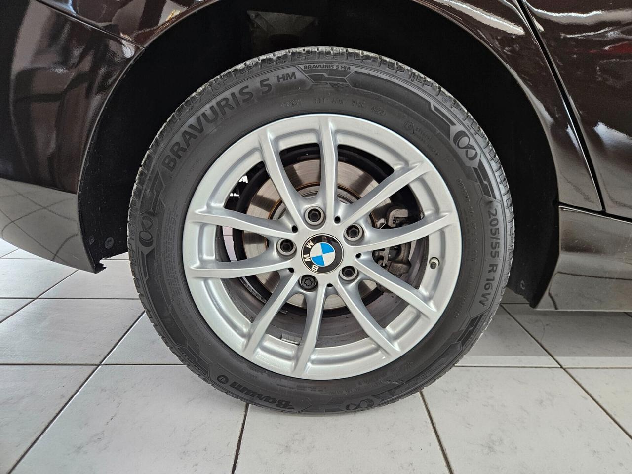 BMW 114 d Business 5p - IVA ESPOSTA