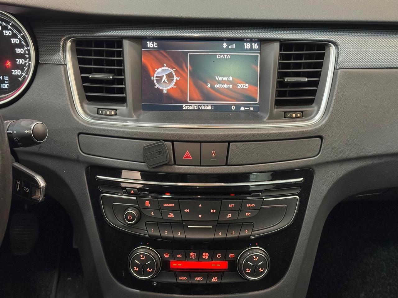 Peugeot 508 2.0 HDi 140CV SW Ciel Allure