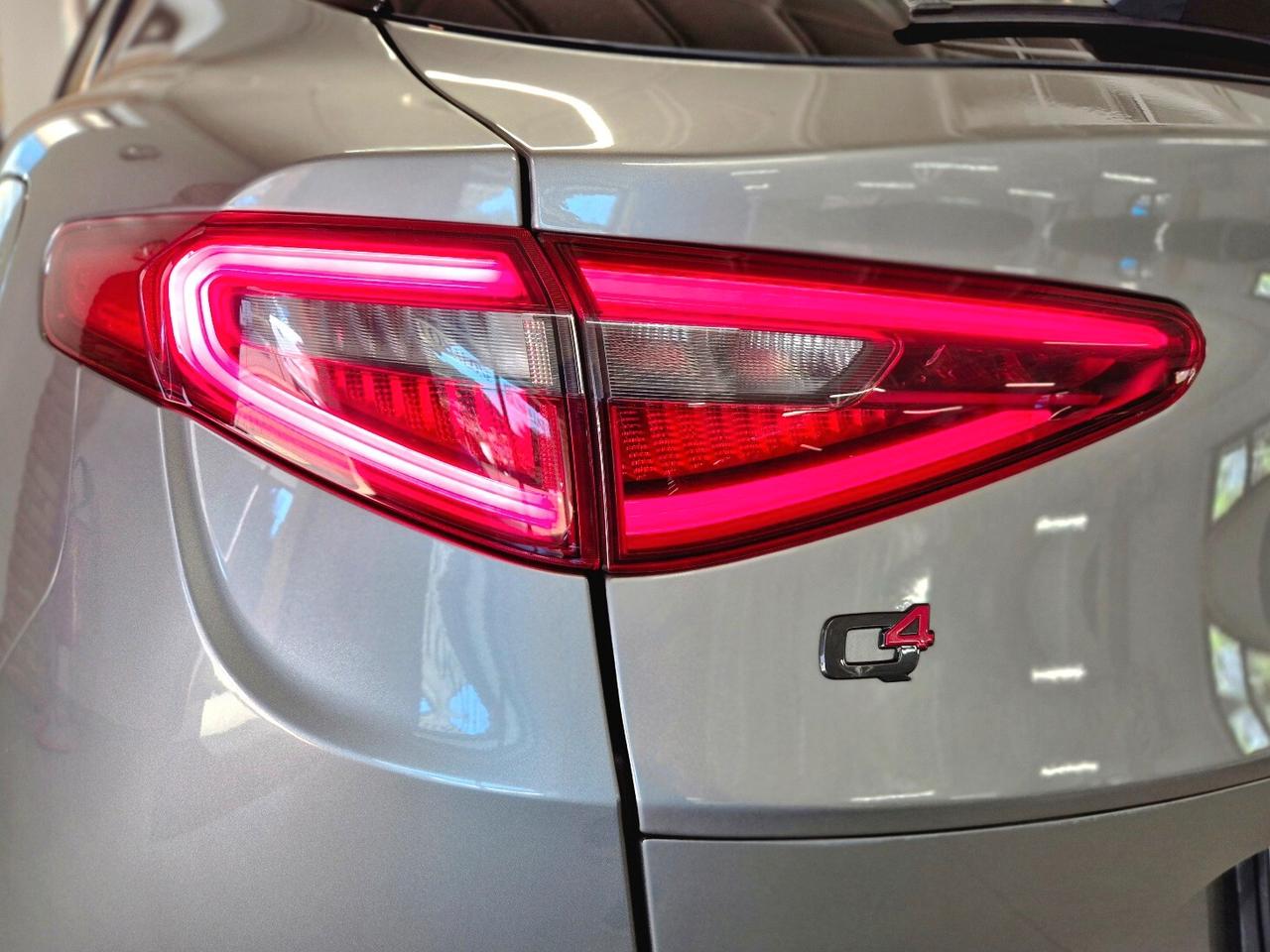 Alfa Romeo Stelvio 2.2 Turbodiesel 210 CV AT8 Q4 Veloce Tì