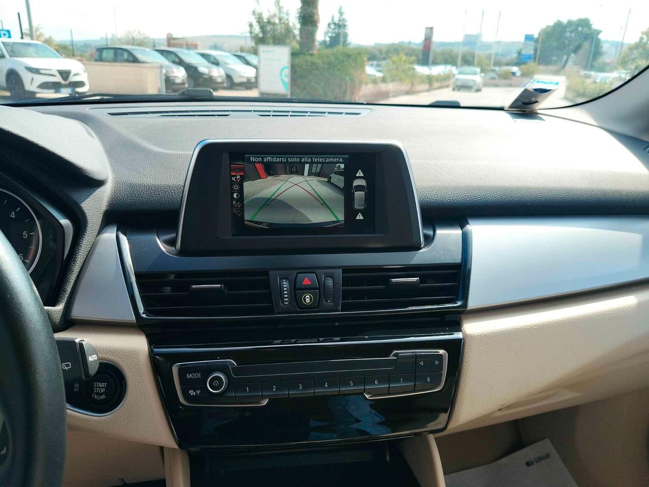 Bmw 2er Active Tourer 218d Luxury