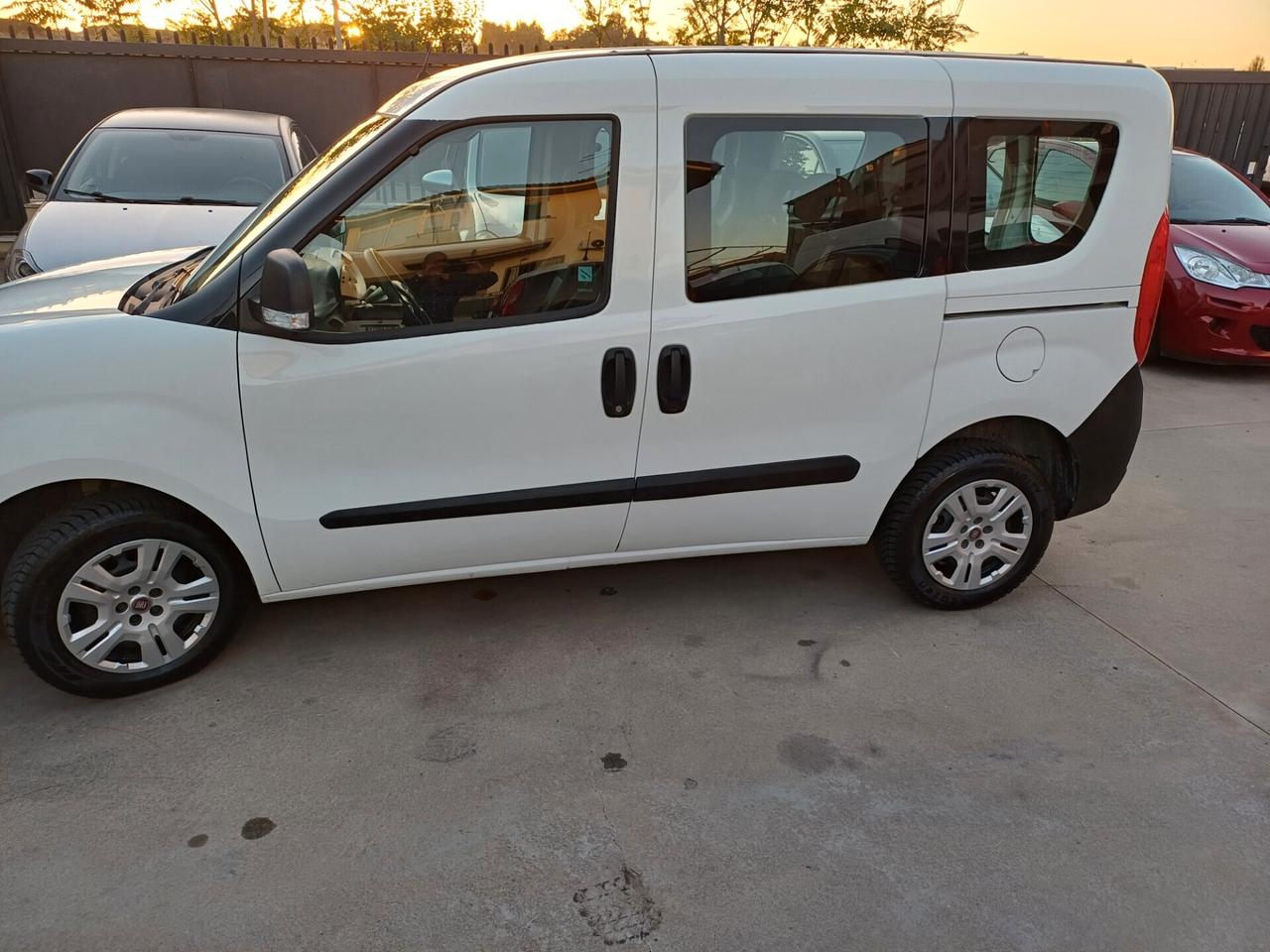 FIAT DOBLO' 1.3 MJT 5 POSTI