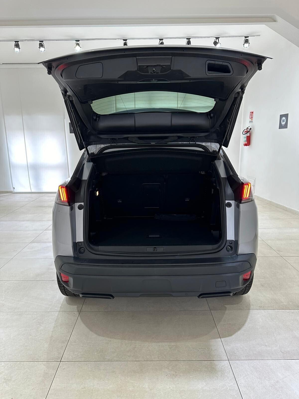 PEUGEOT 3008 BLUEHDi 130 S&S UNICOPROPRIETARIO IVA ESPOSTA