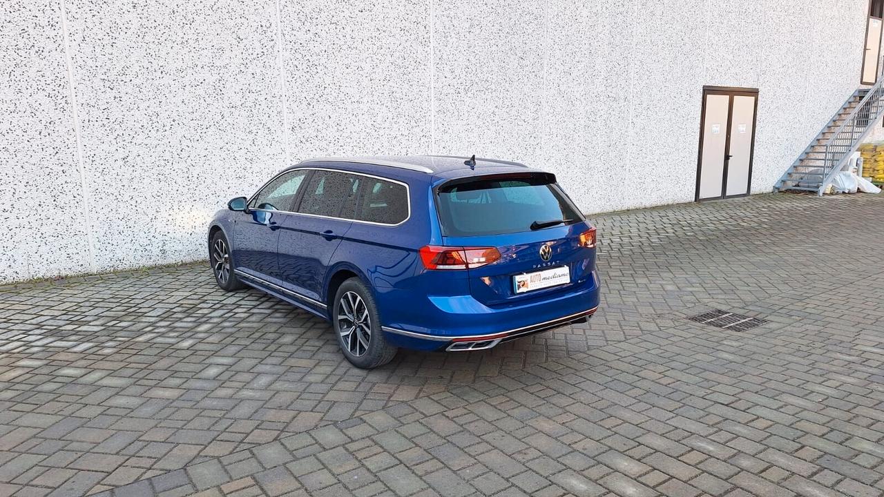 Volkswagen Passat Variant R-LINE 4MOTION