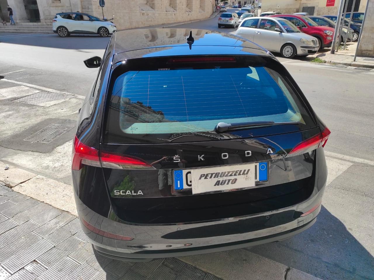 SKODA SCALA 1.0 TSI AMBITION UNIPRO/KMCERTIF/FULL