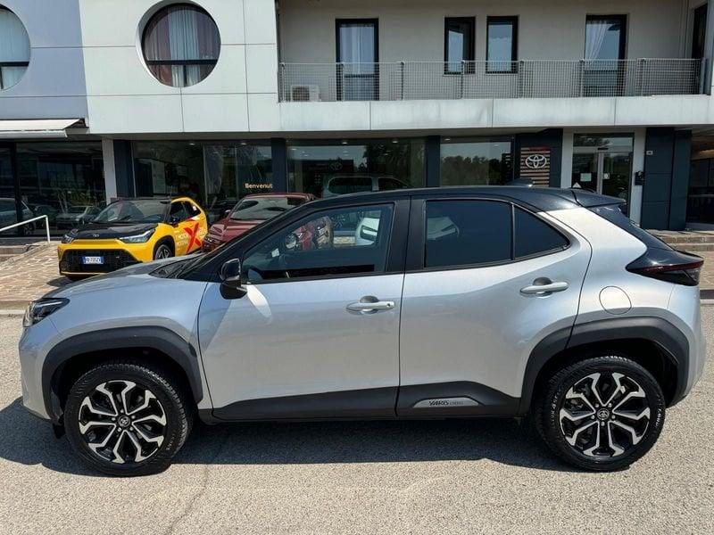 Toyota Yaris Cross 1.5H (116 CV) E-CVT Adventure