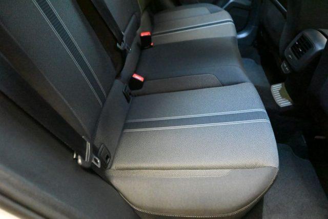 VOLKSWAGEN T-Roc 1.5 TSI ACT STYLE BMT 6M 150CV NAVI CAM TEL17"FULL