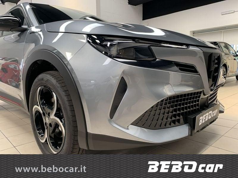 Alfa Romeo Junior Junior 1.2 ibrida 145cv edct6