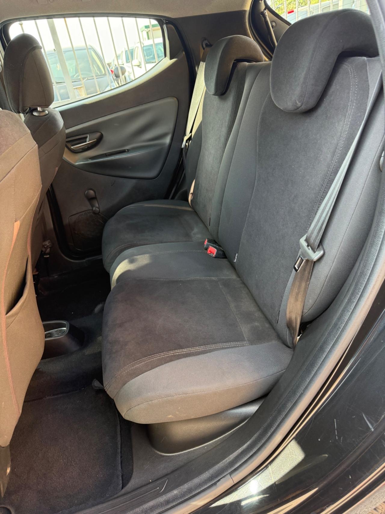 Lancia Ypsilon 1.3 MJT 16V 95 CV 5 porte S&S Elle