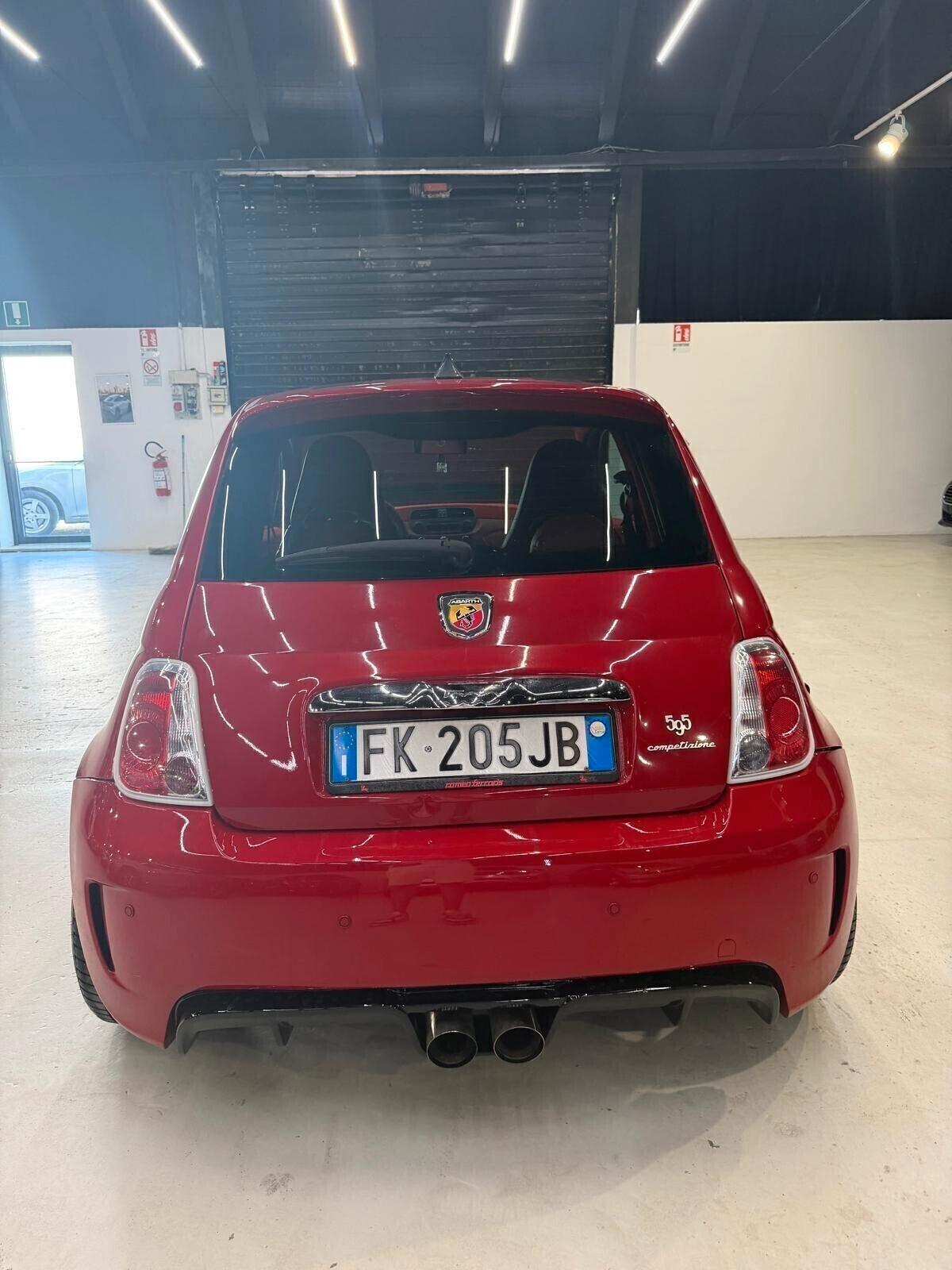 Abarth 1.4 TURBO T-JET CUSTOM