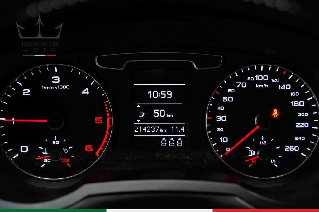 Audi Q3 2.0 tdi 140cv