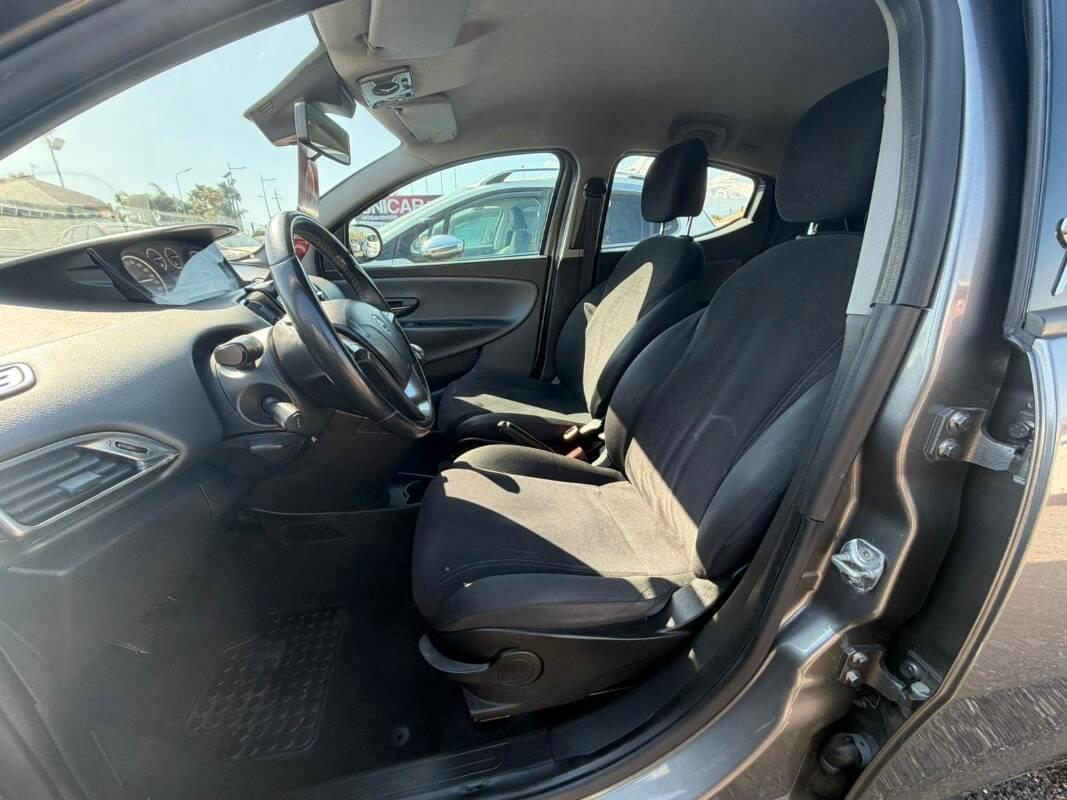 Lancia Ypsilon 1.3 mjt Platinum s&s 95cv