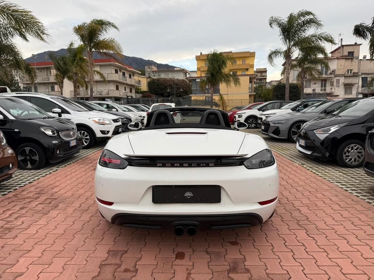 Porsche 718 Spyder Boxster 2.0