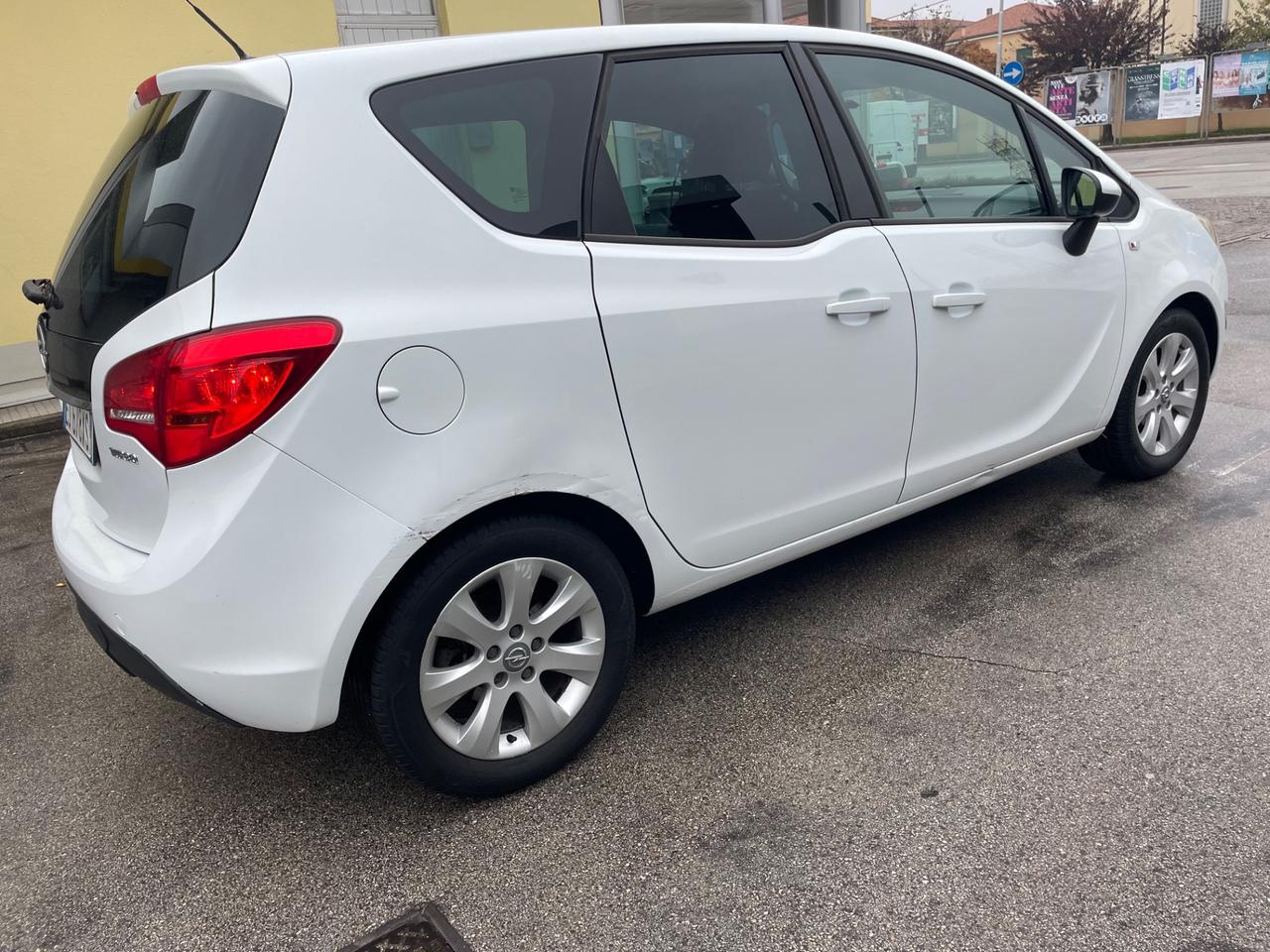 Opel Meriva 1.4 benzina km 115 mila garanzia 12 m