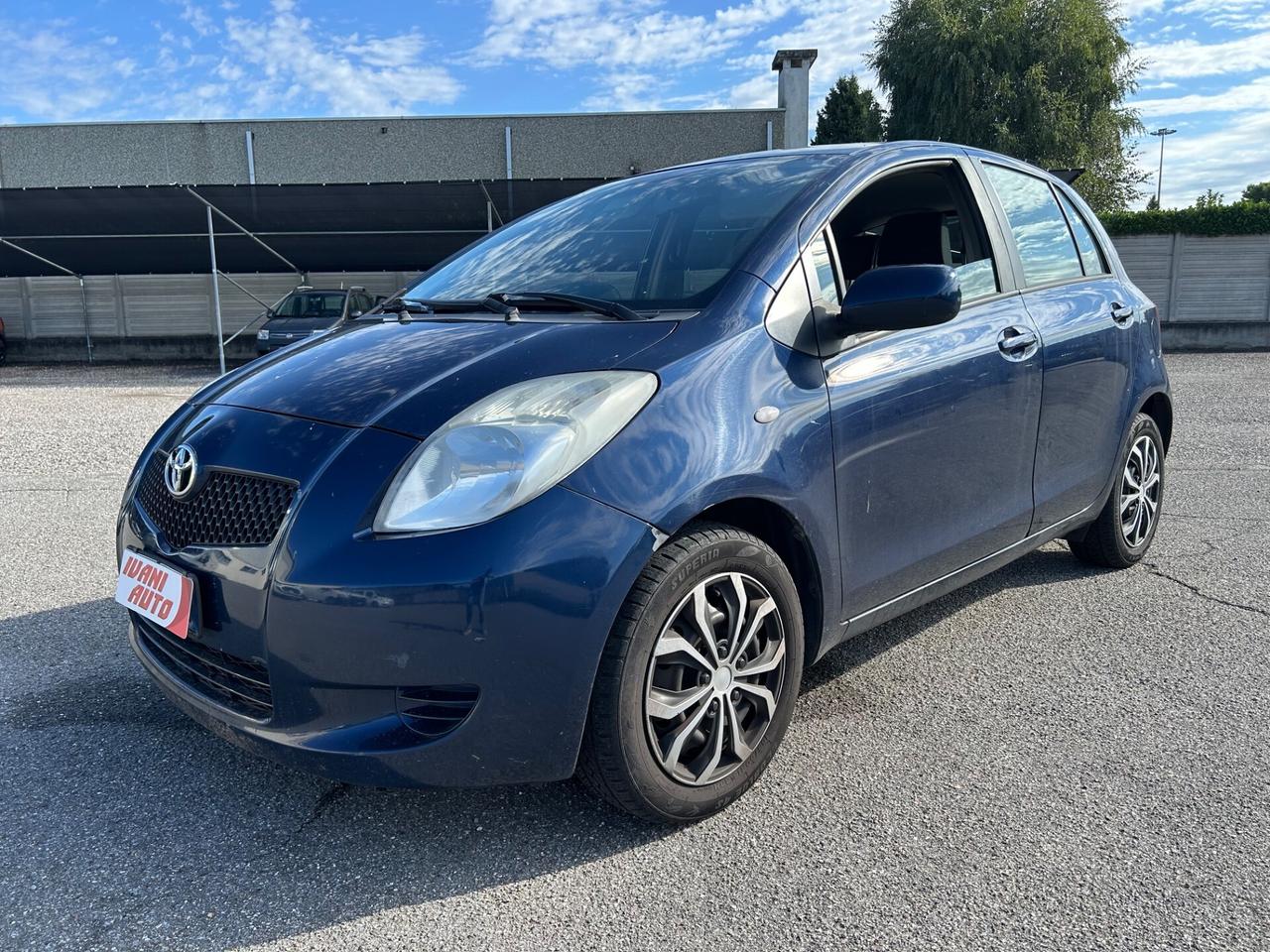 Toyota Yaris 1.3 5 porte