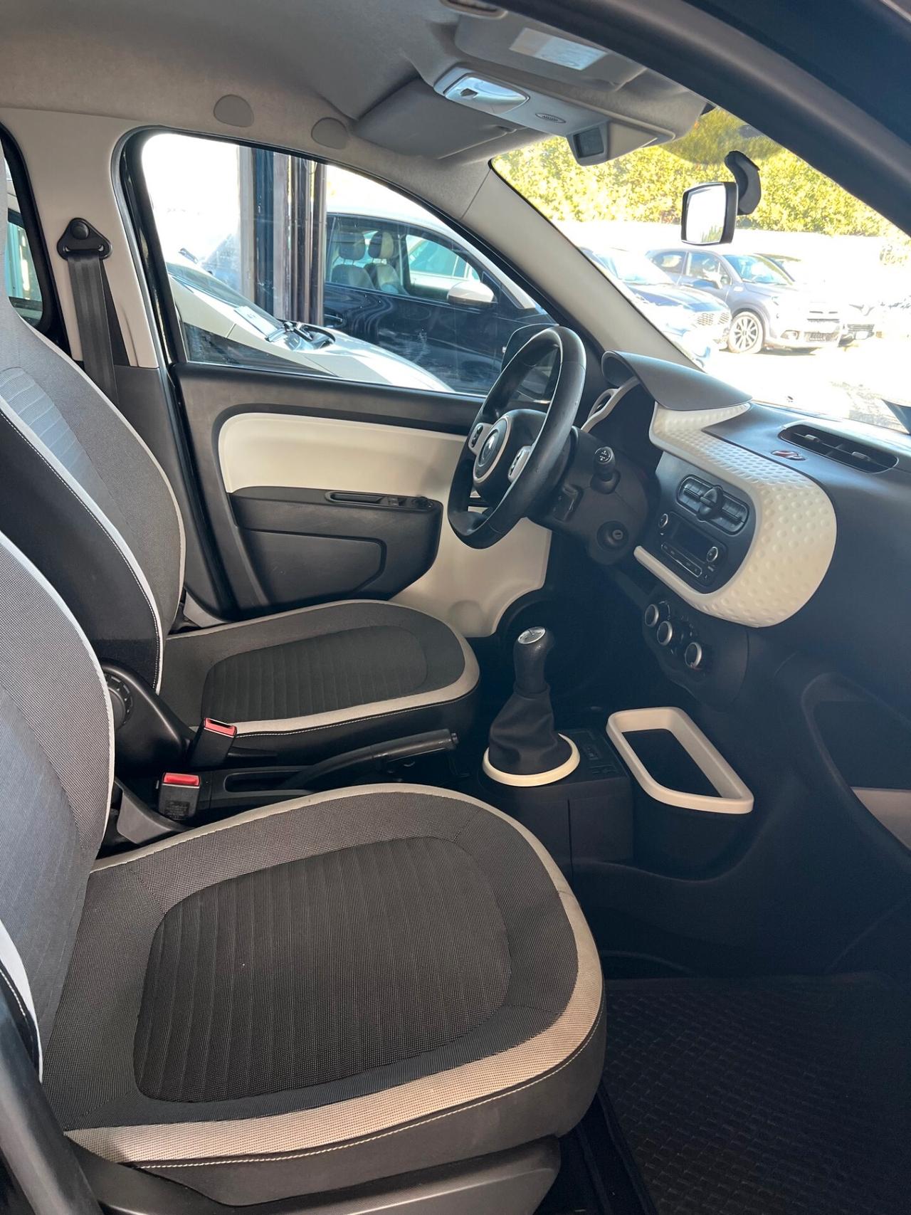 Renault Twingo SCe Lovely