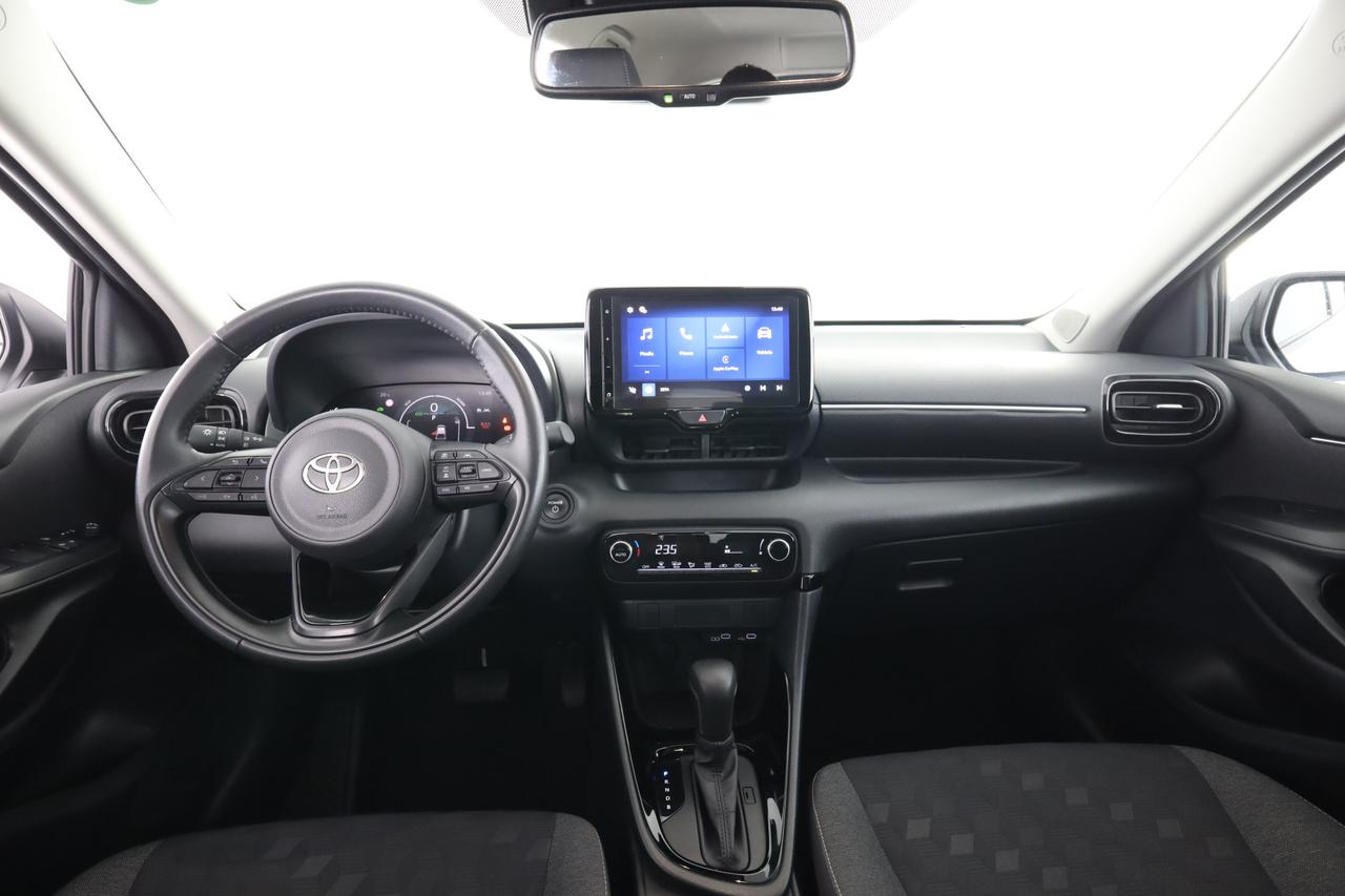 TOYOTA Yaris 4ª serie Yaris 1.5 Hybrid 5 porte Trend