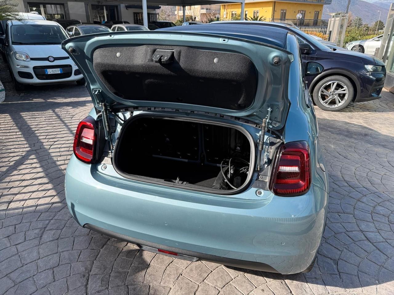 Fiat 500e Cabrio 42 kWh Icon