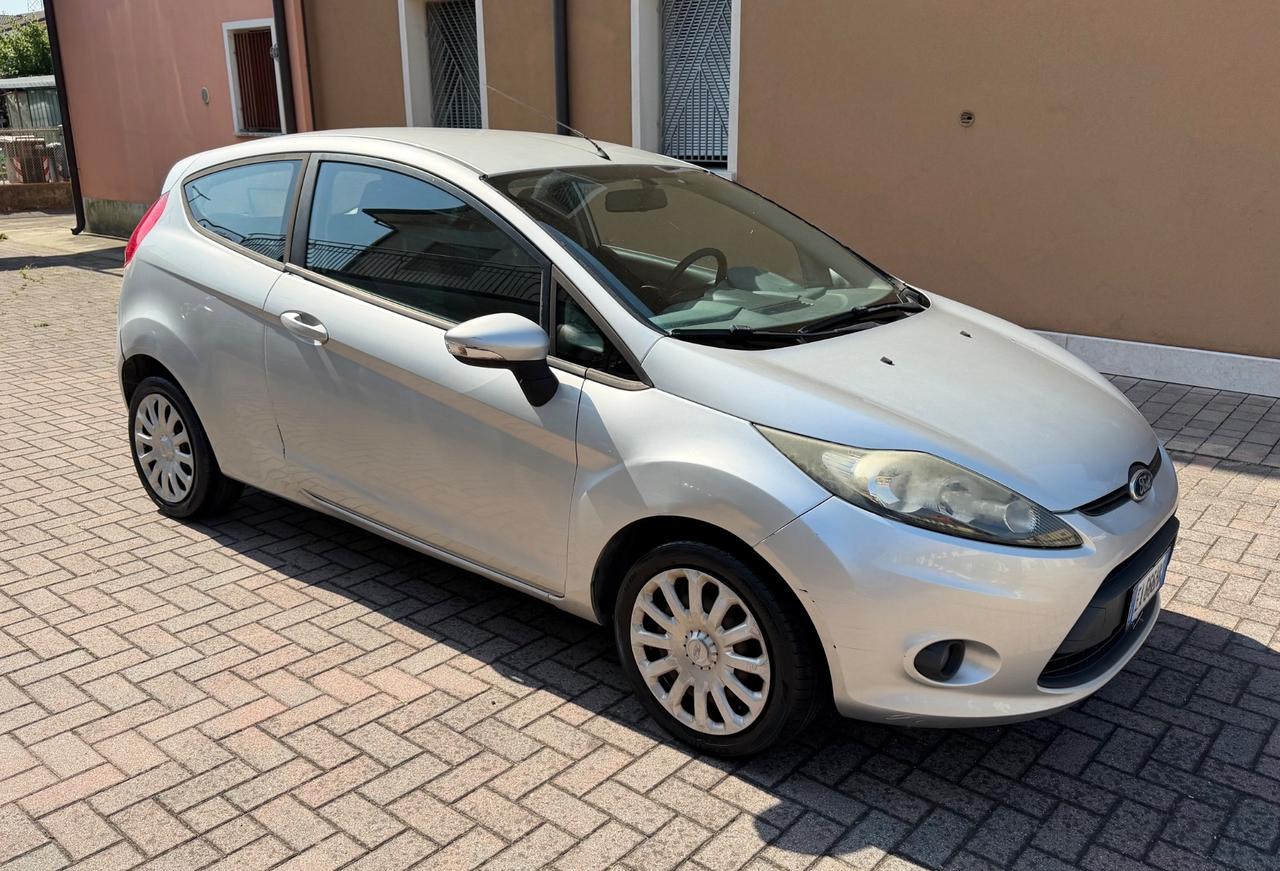 Ford Fiesta 1.4 Benzina GPL Ok Neopatentati