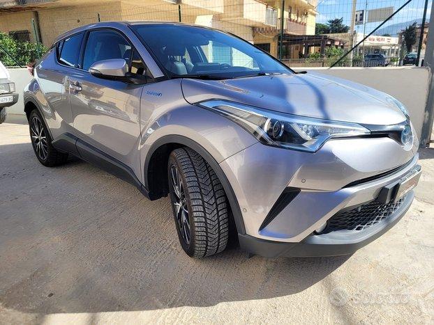 Toyota c-hr hybrid e-cvt lounge