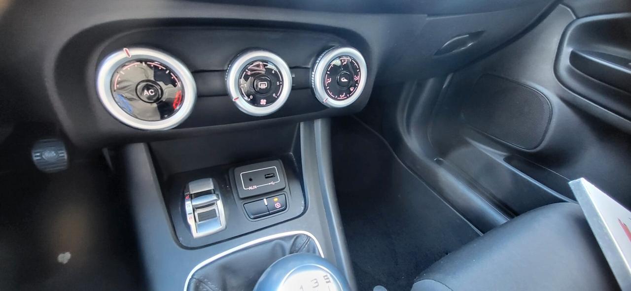 Alfa Romeo Giulietta 1.6 JTDm 120 CV Business