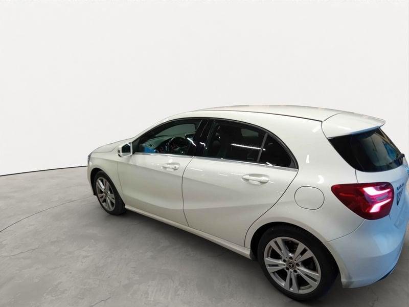 Mercedes-Benz Classe A A 180 d Automatic Sport
