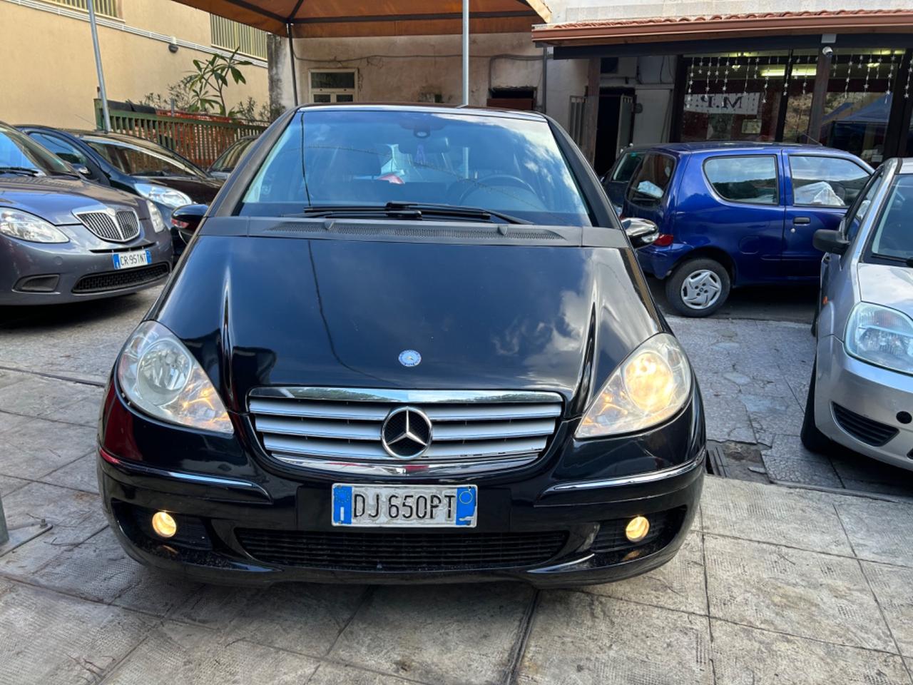 Mercedes-benz A 180 CDI Avantgarde Edition 10