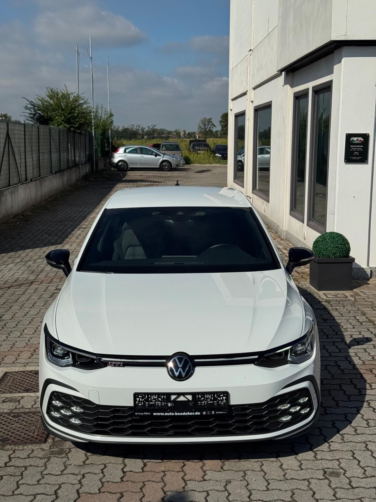 Volkswagen Golf GTI 2.0 TSI DSG