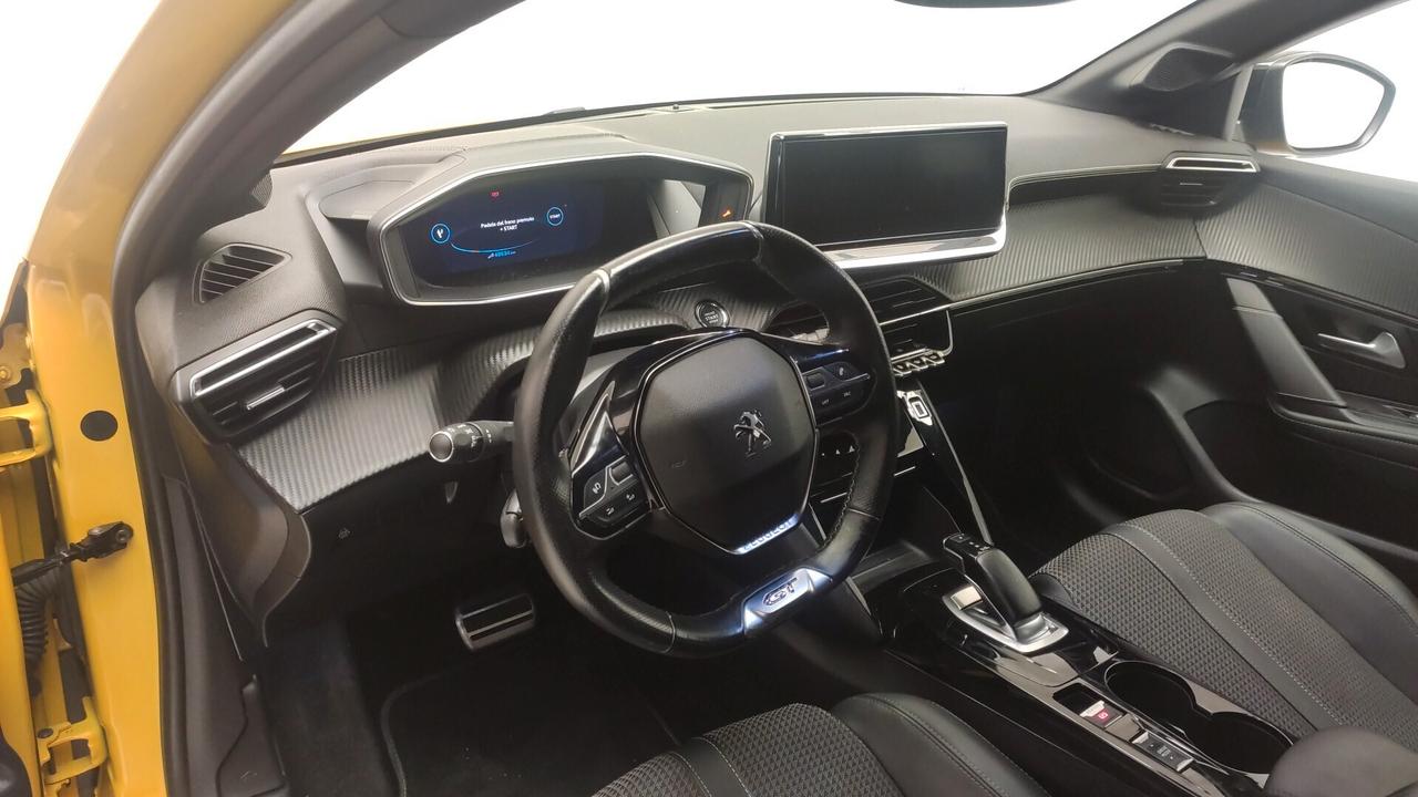 Peugeot 208 motore elettrico 136 CV 5 porte GT