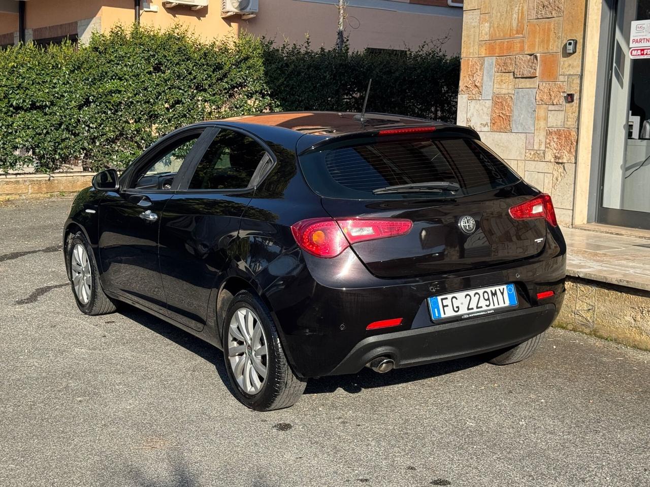 Alfa Romeo Giulietta 1.6 jtdm2 120cv Automatica
