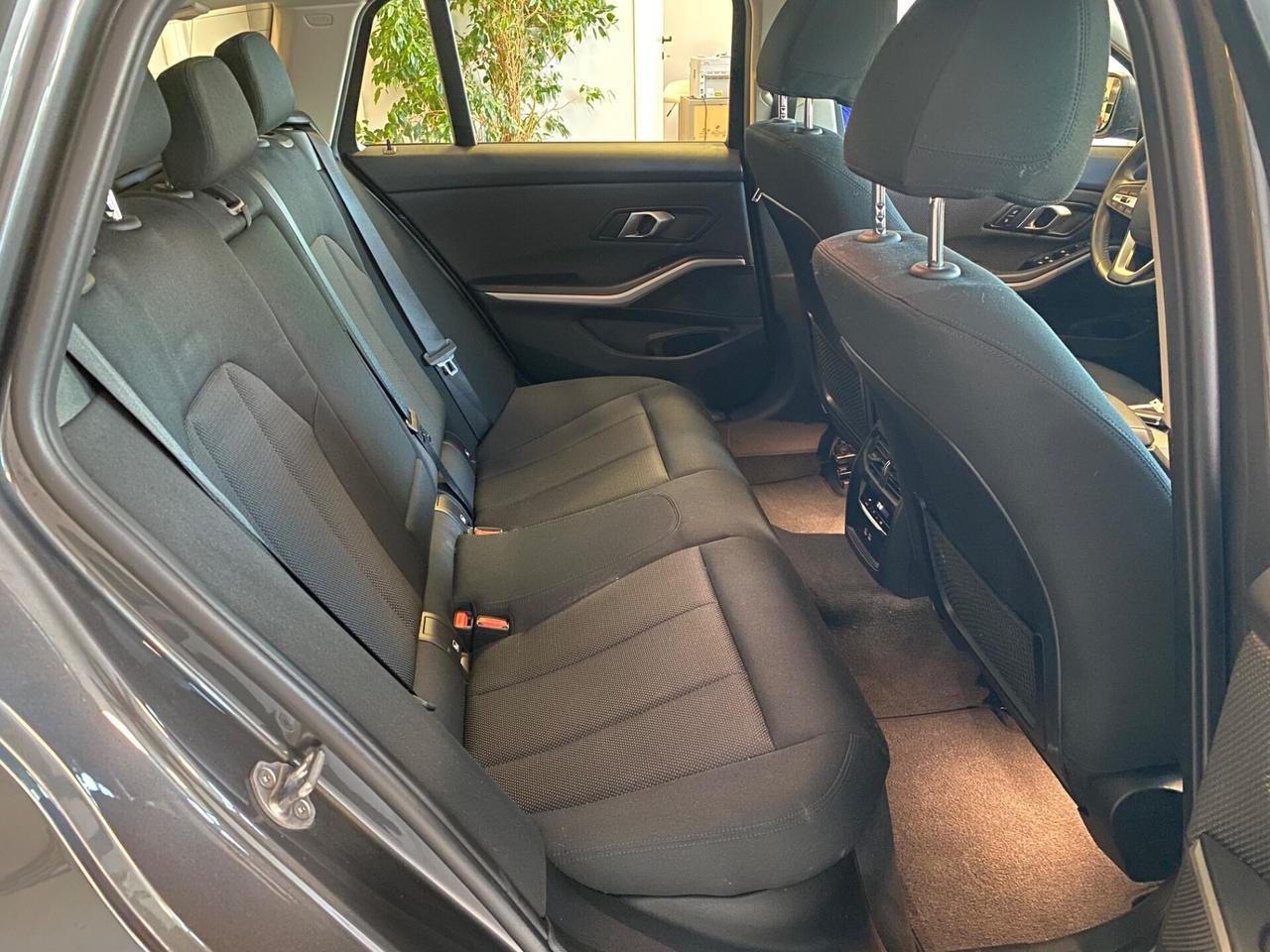 Bmw 316d 48V Touring Business Advantage