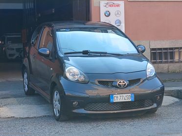 TOYOTA Aygo 1.0 VVT-i 3p.