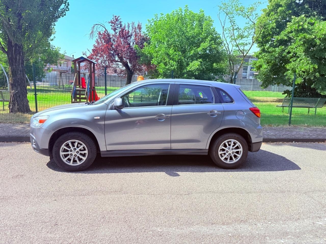 Mitsubishi 1.8 DIESEL 4X4- UNICO PROP!! OK PERMUTE