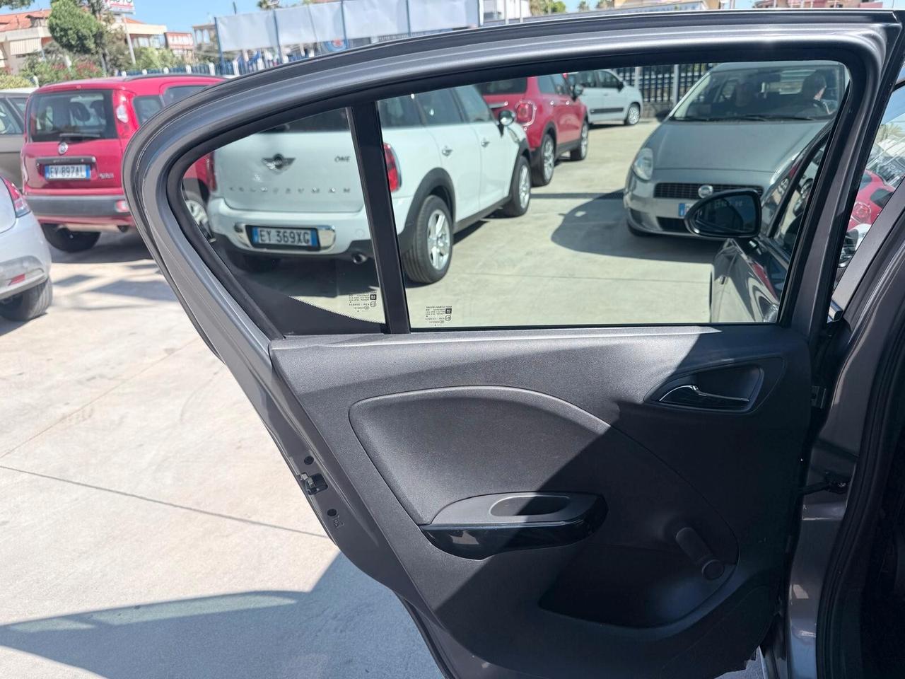 Opel Corsa 1.4 90CV GPL Tech 5 porte Cosmo