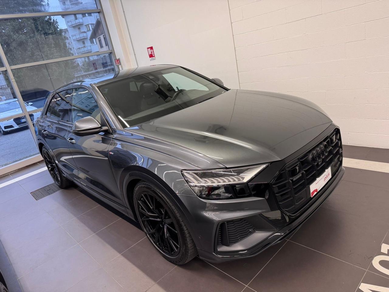 AUDI Q8 45 TDI 3.0 231 CV MILD HYBRID S LINE EDITION IDENTITY BLACK LED MATRIX