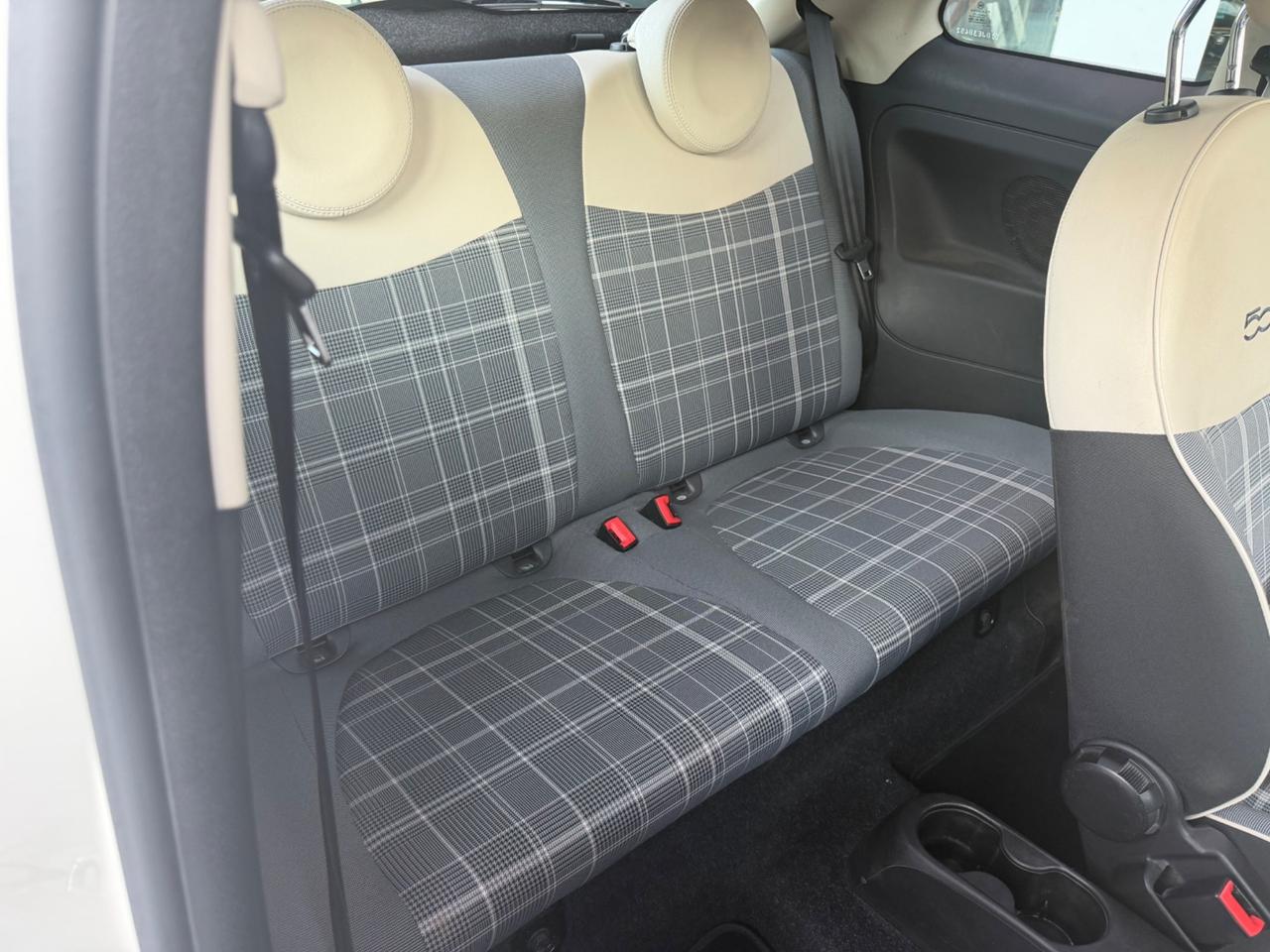 Fiat 500 1.0 Hybrid/BENZINA 2021 - NEOPATENTATI