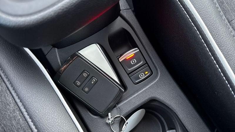 Renault Clio 5 Porte 1.0 TCe Intens