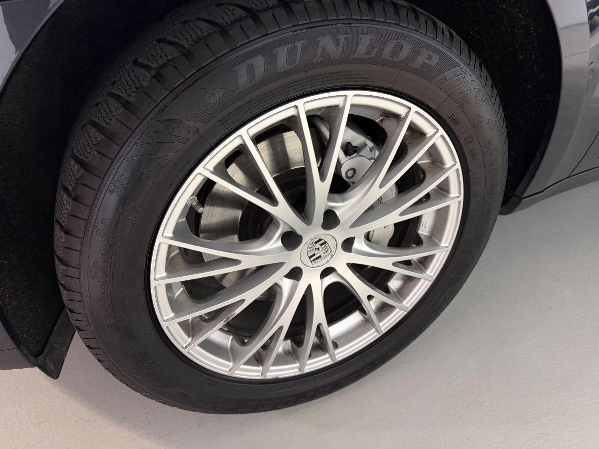 PORSCHE - Macan - 3.0 S