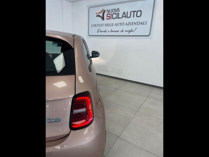 FIAT 500 500e 42 kWh Icon