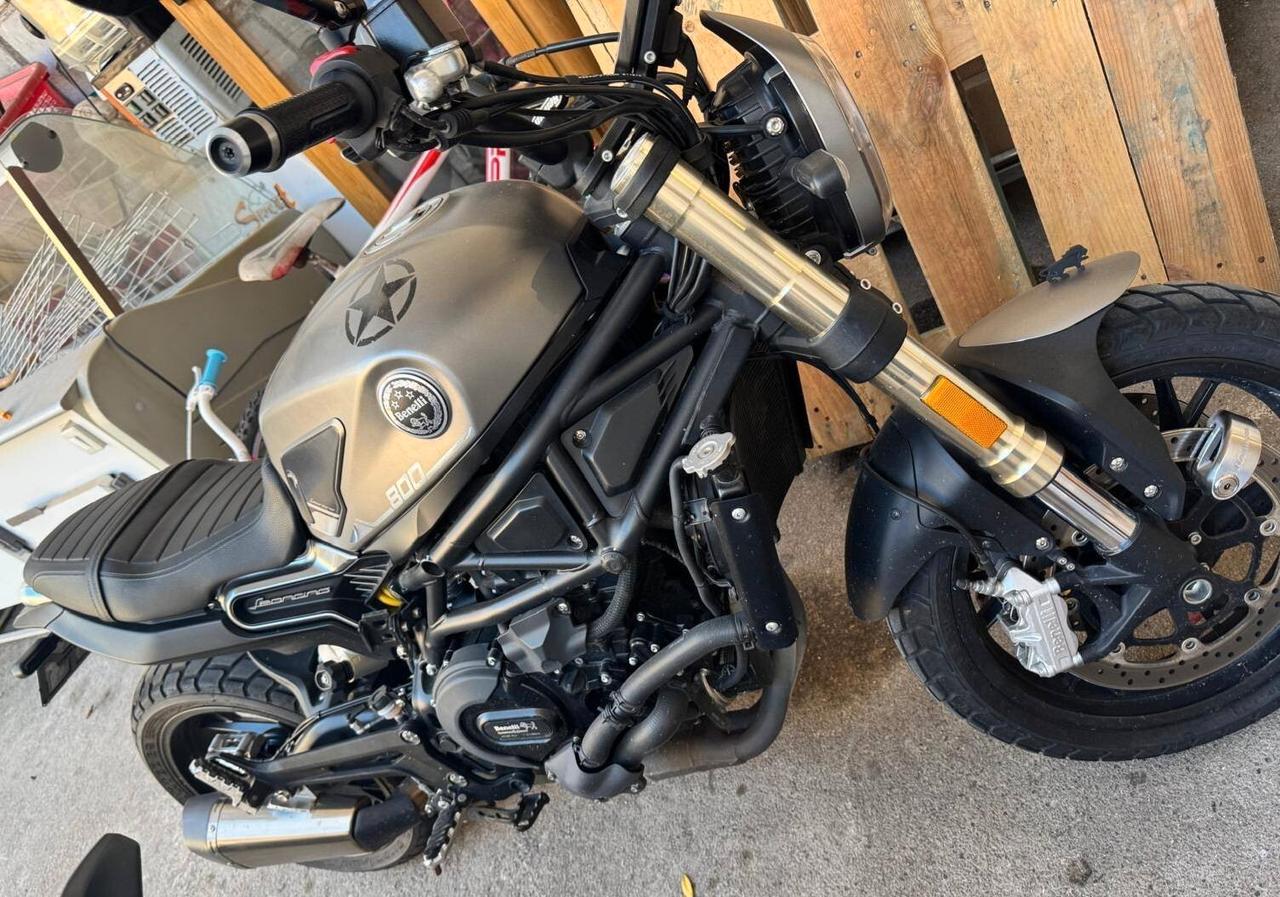 Benelli Leoncino 800 ie solo km7000 anno 22