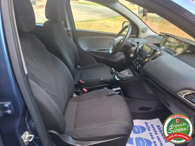 LANCIA Ypsilon 1.0 FireFly 5 porte S&S Hybrid Gold UN.PROP.