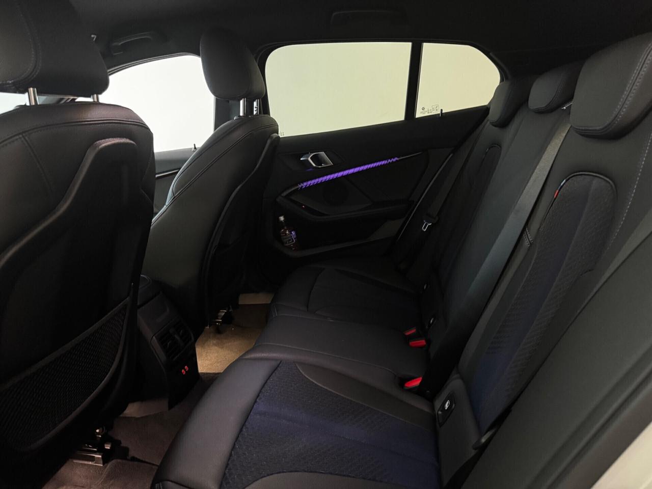 Bmw 118d 5p. Msport LED NAVI