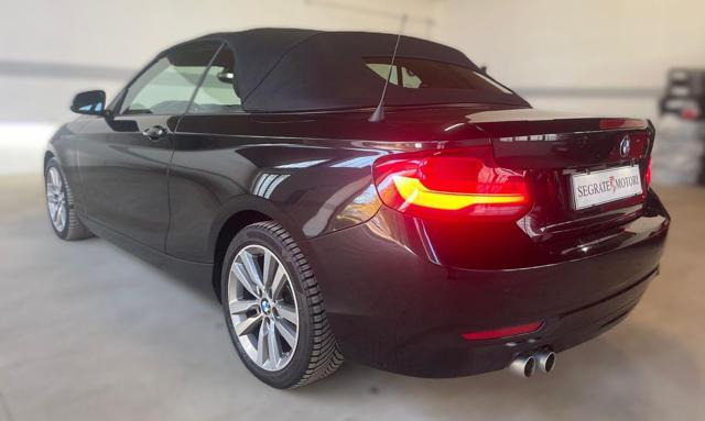 BMW 220 i Cabrio Luxury aut.