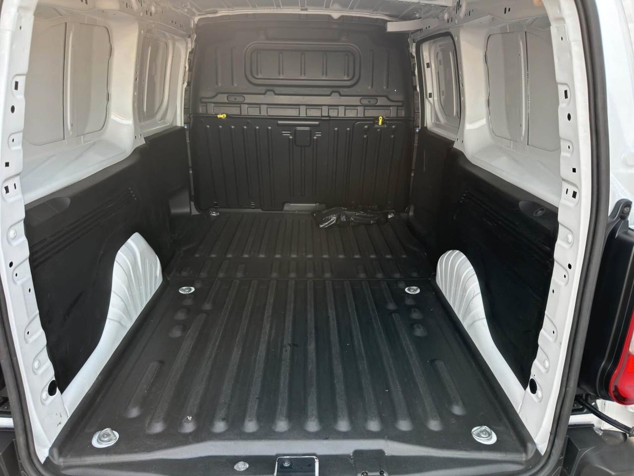 Opel Combo Cargo XL 1.5 Diesel 100CV S&S PL 950kg Edition
