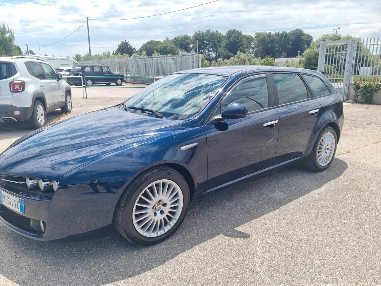Alfa Romeo 159 1.9 JTDm 16V Sportwagon Exclusive