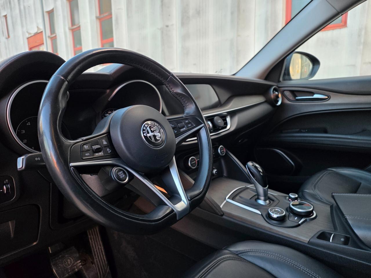 Alfa Romeo Stelvio 2.0 Turbo 280 CV AT8 Q4 Executive