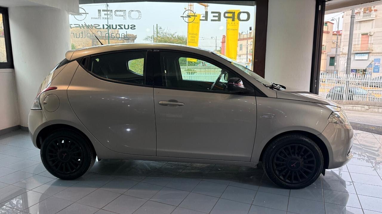 Lancia Ypsilon 1.3 MJT 16V 95 CV 5 porte S&S Gold