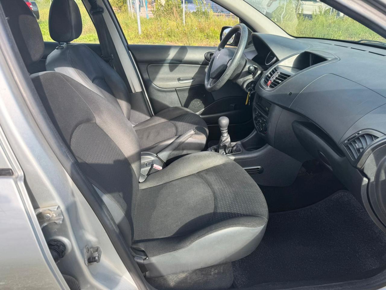 Peugeot 206 Plus 1.1 Benz 5 porte 11 SOLO 104.000 KM