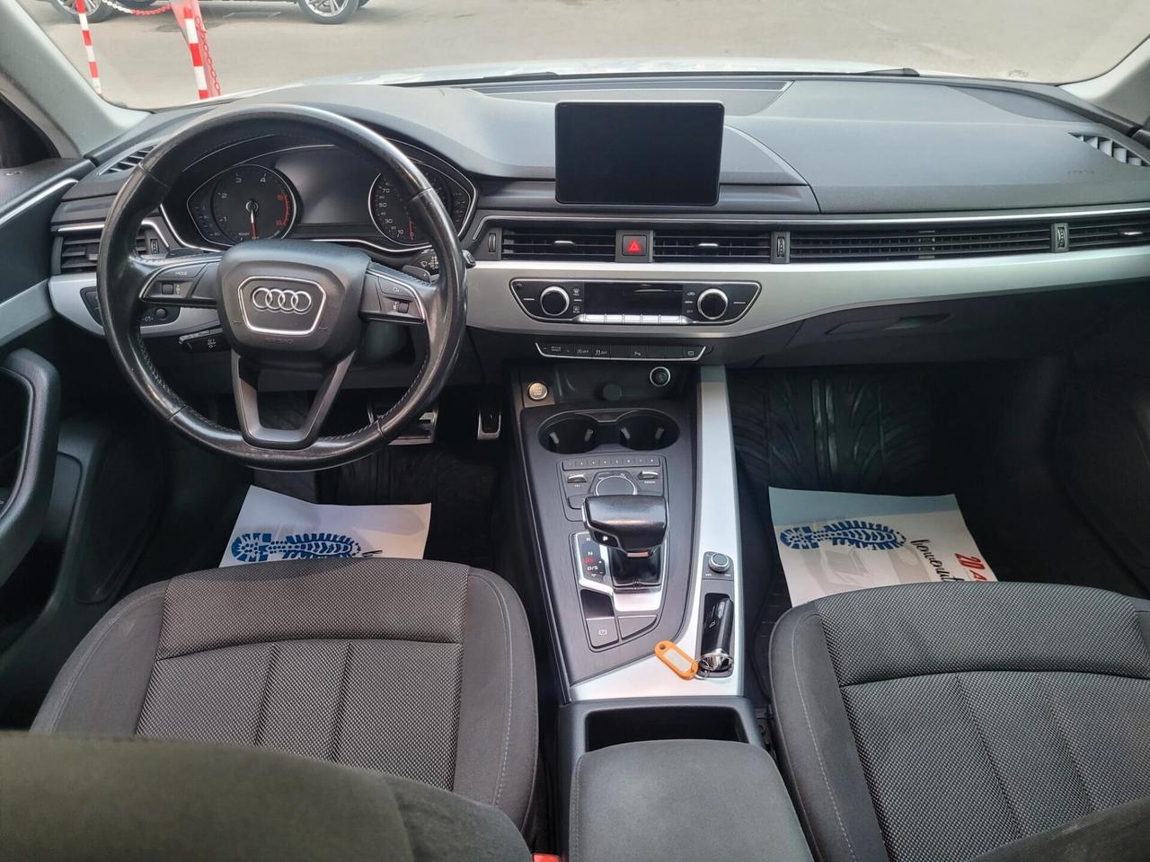 Audi A4 2.0 TDI 150 CV ultra S tronic Sport * Navi * Garantita 12 Mesi