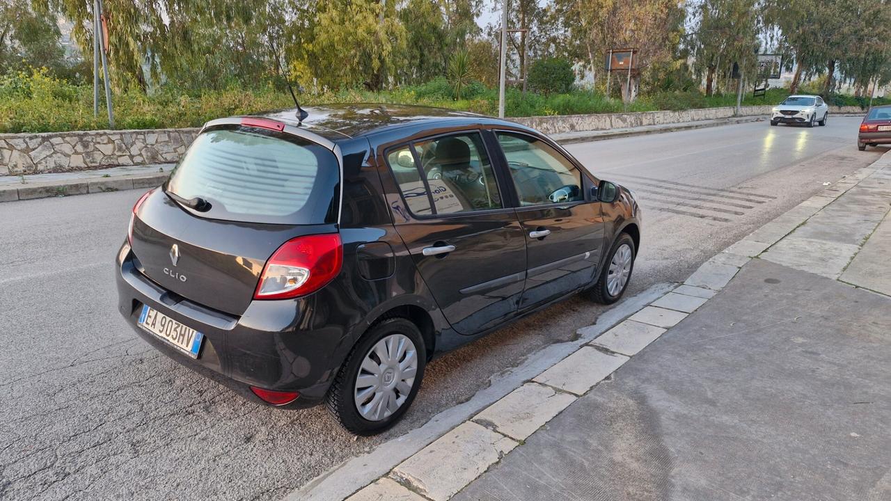 Renault Clio Storia 1.2 5 porte GPL Confort